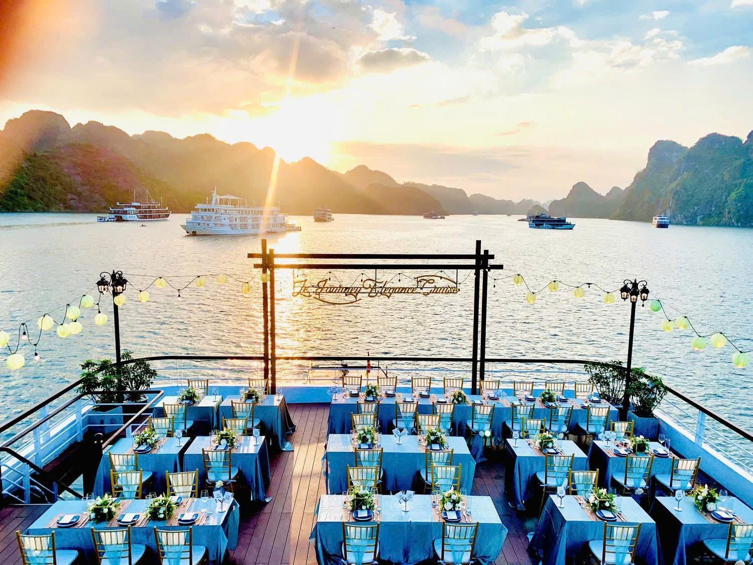 Le Journey Elegance Cruise Hotel Ha Long Luaran gambar